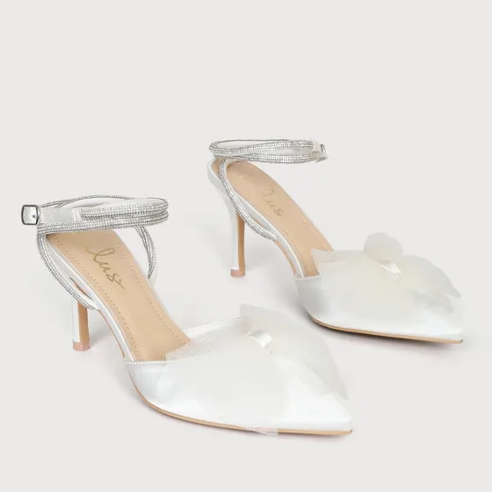 White Heels with Bows - BRAND NEW!